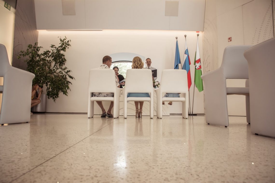 Poročni fotograf Poročno fotografiranje na Ljubljanskem gradu