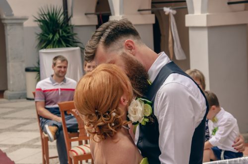 Poročni fotograf Grad Tuštanj poročno fotografiranje Grad Tuštanj