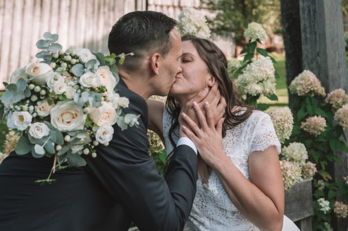 Poročni portreti na Škrabčevi domačiji, Ribnica – naravna svetloba in ambient